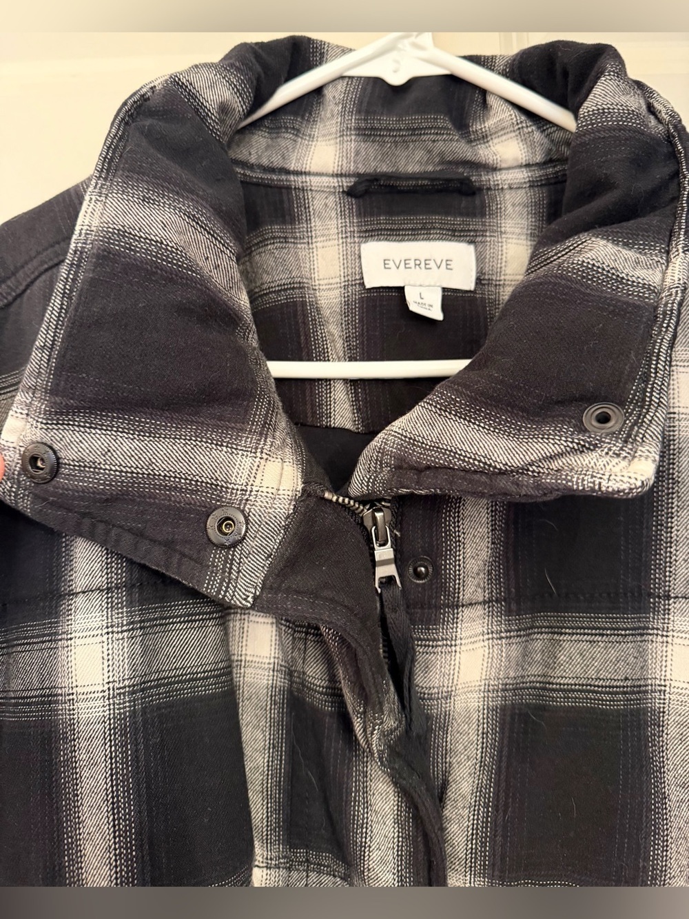 Evereve Lucy Plaid Jacket, Cotton Black/White Plaid, Large - Picture 9 of 15